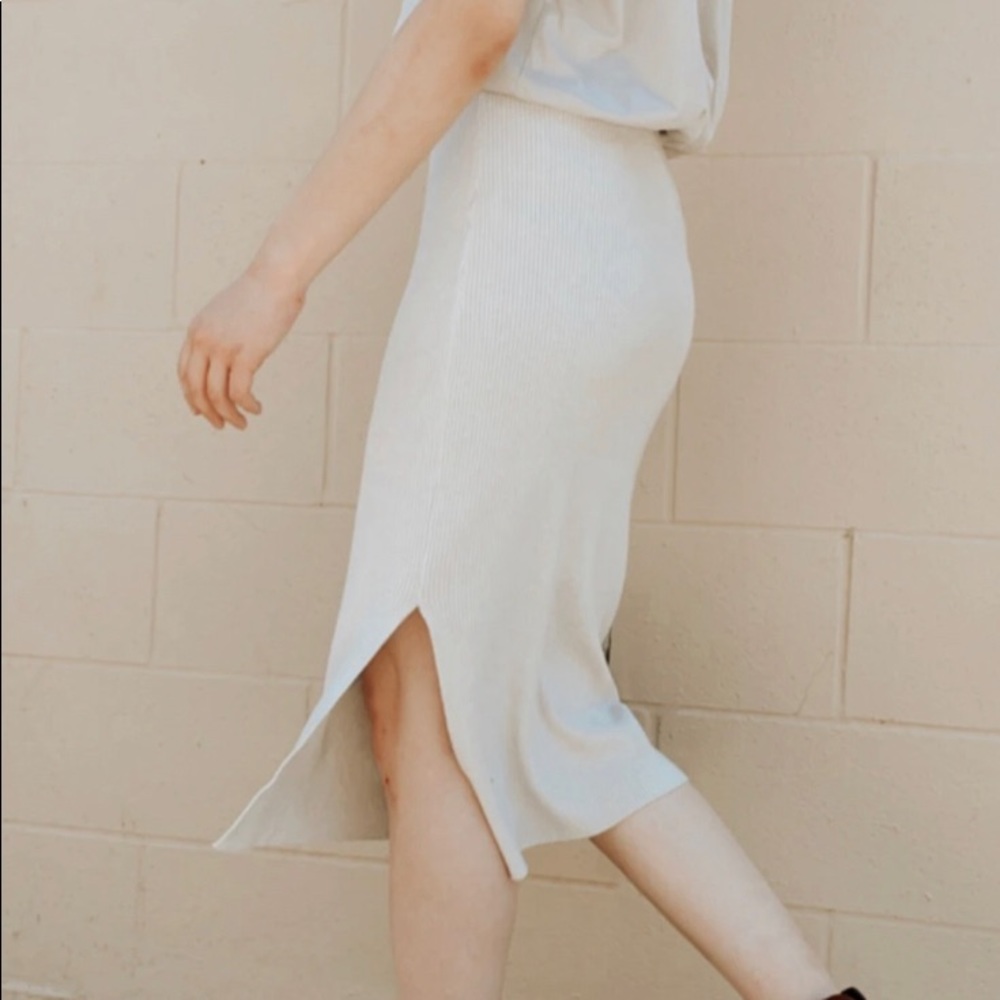 Grey Midi Knit Skirt
